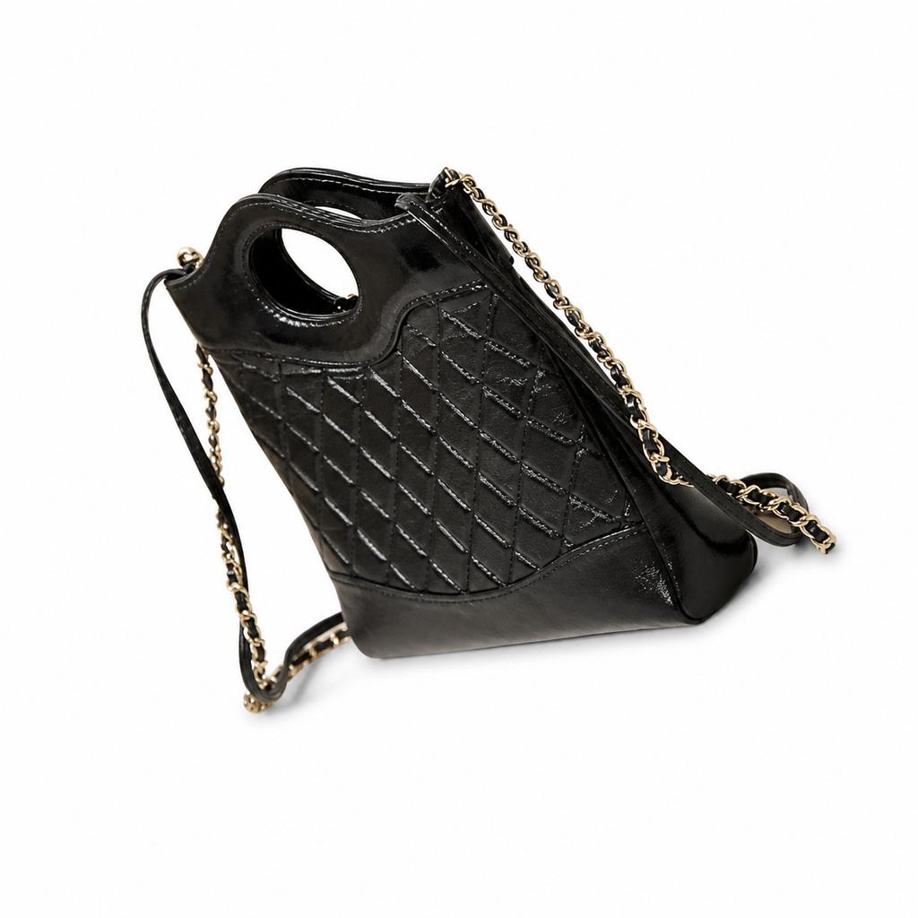 Chanel Quilted Crossbody Bag 22×23×5.5cm | Luxury Holiday Gift for Her Gold Chain Leather