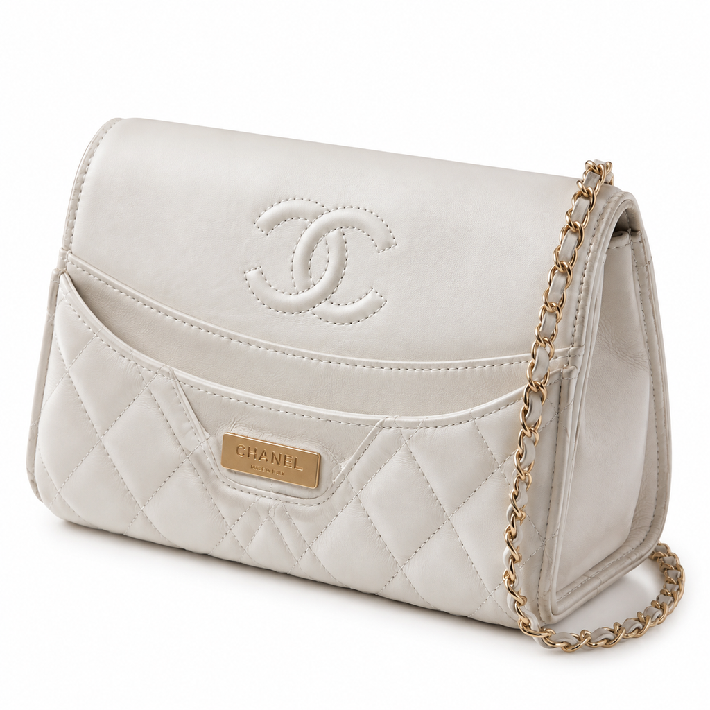Chanel Gabrielle Medium Hobo Crossbody Bag 14×22×9cm