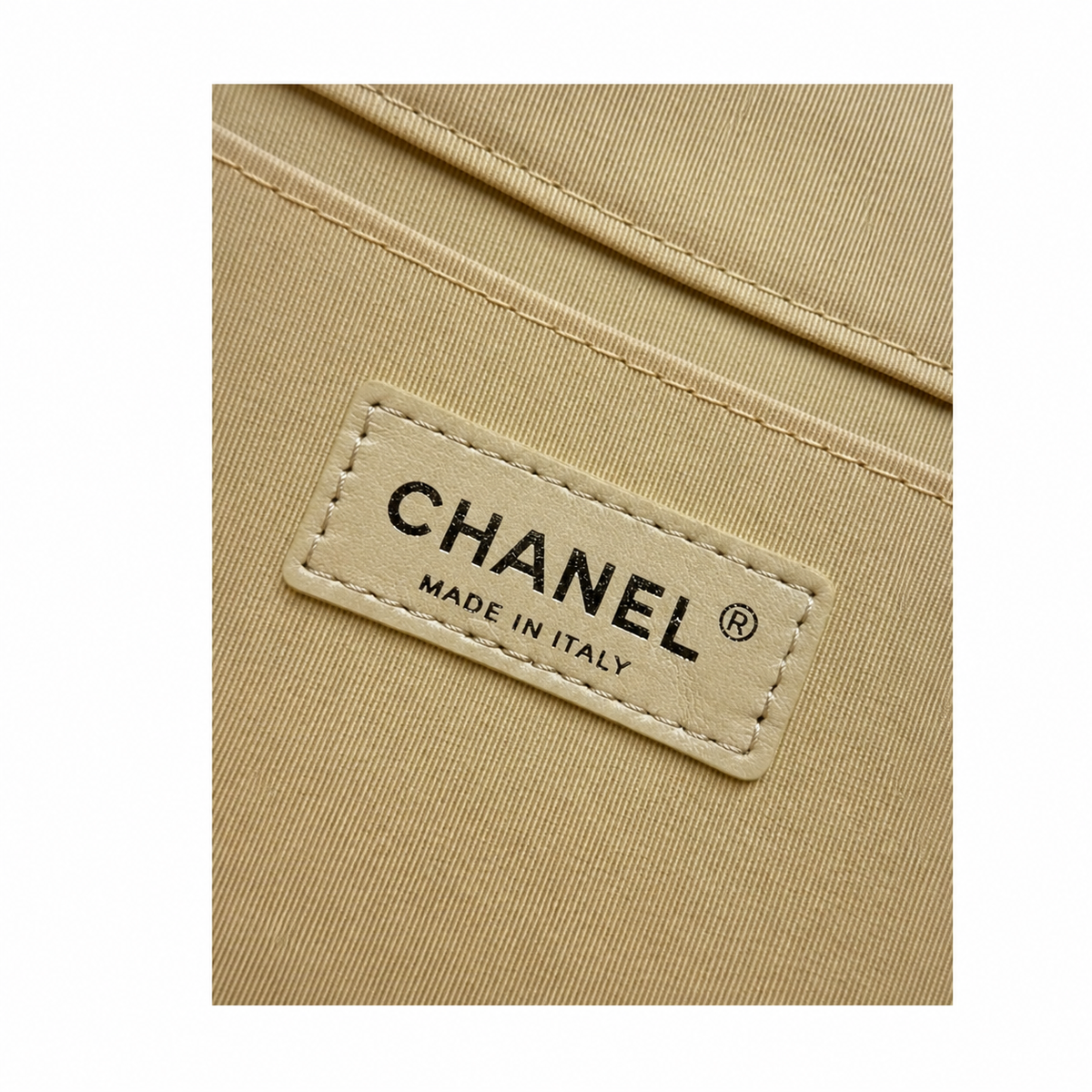 Chanel Natural Beige Raffia Woven Classic Flap Shoulder Bag | Gold CC Turn-Lock | Chain Strap | 16×25.5×7cm
