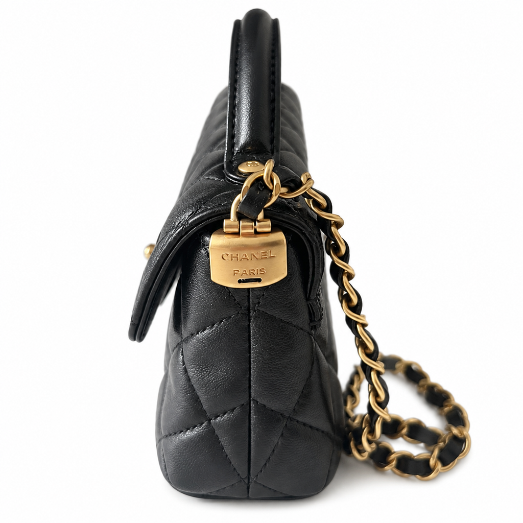 Chanel Classic Flap Bag – Beige Quilted Lambskin, Gold Hardware (12×22×6cm)