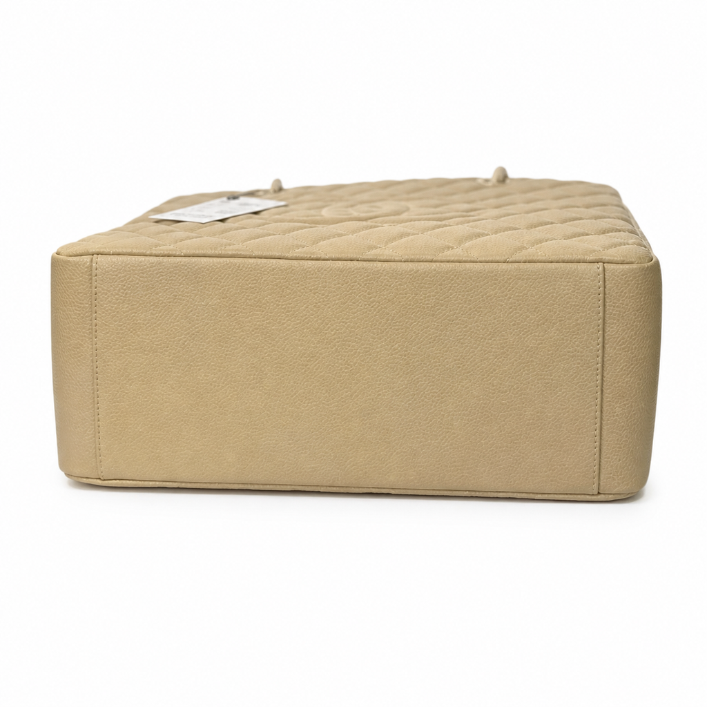 CHANEL Grand Shopping Tote (GST) – Beige Caviar Leather Gold Hardware Shoulder Bag 35×25×13cm