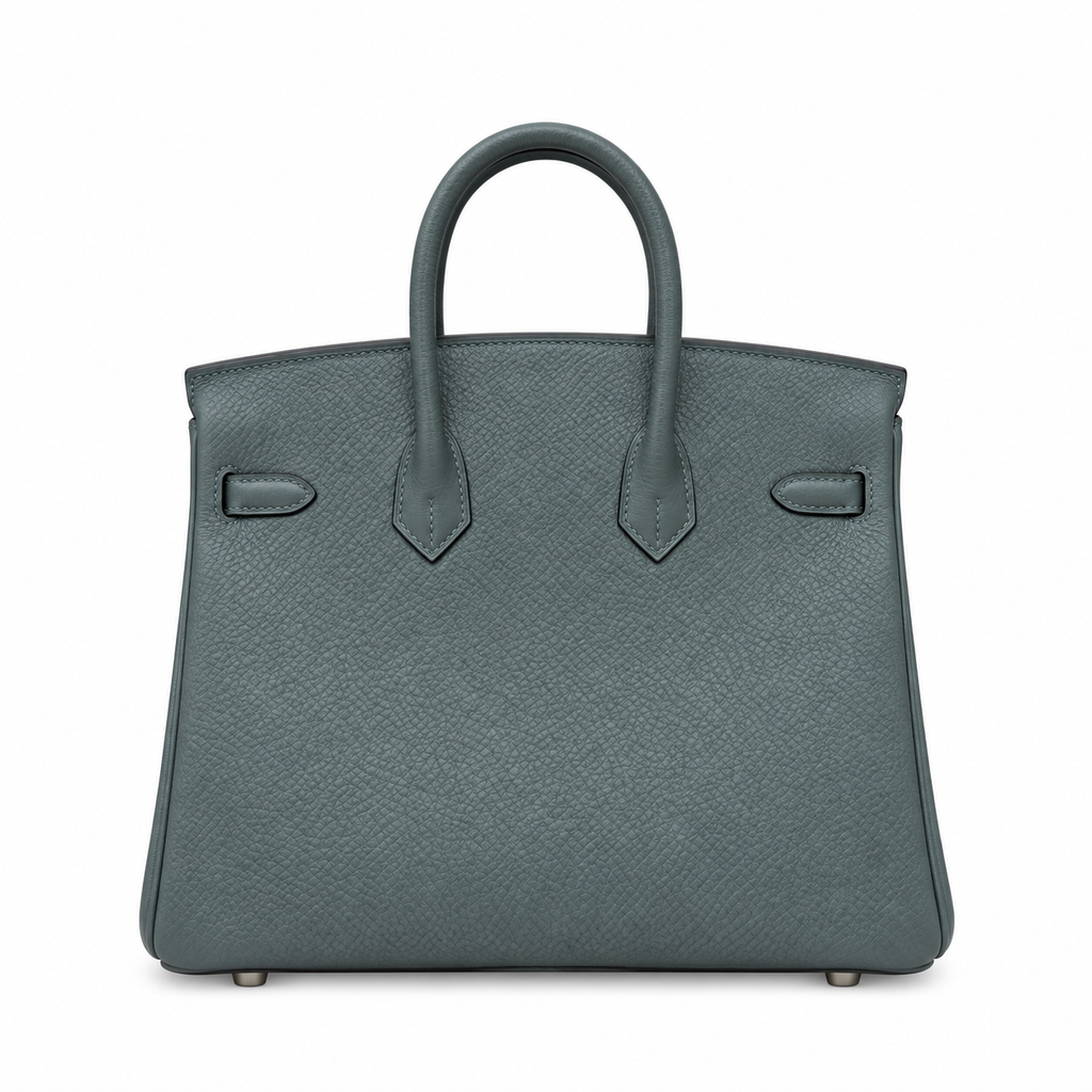 Hermès Kelly 25 Bag – Premium Leather, Gold Hardware, Top Handle & Shoulder Strap, 25cm
