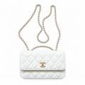 Chanel Classic Small Flap Crossbody Bag 19×17×7cm