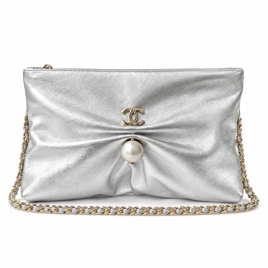 Chanel Pearl CC Gathered Metallic Clutch Silver 14×24×5cm