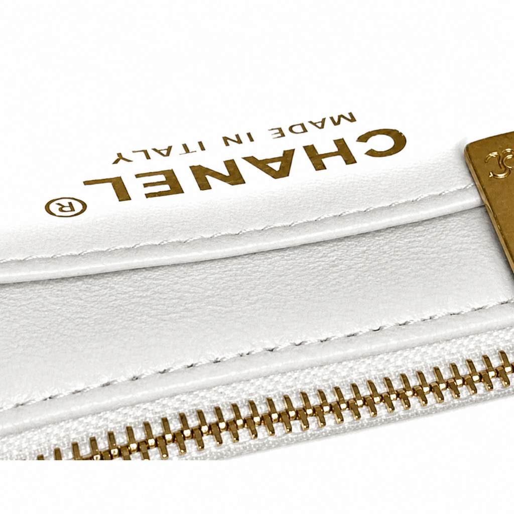 Chanel Square Mini Flap Crossbody Bag 13×18×7cm