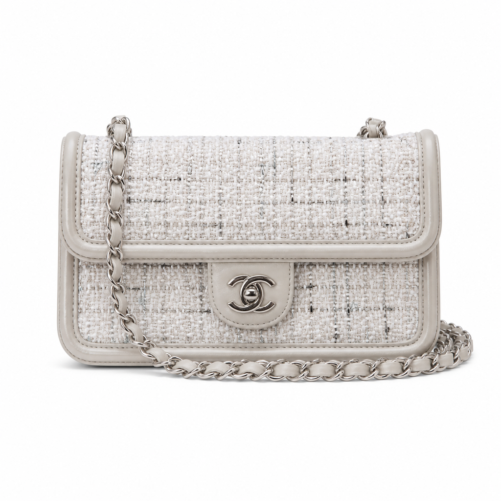 Chanel 22 Bag | Soft Luxury Crossbody 22cm