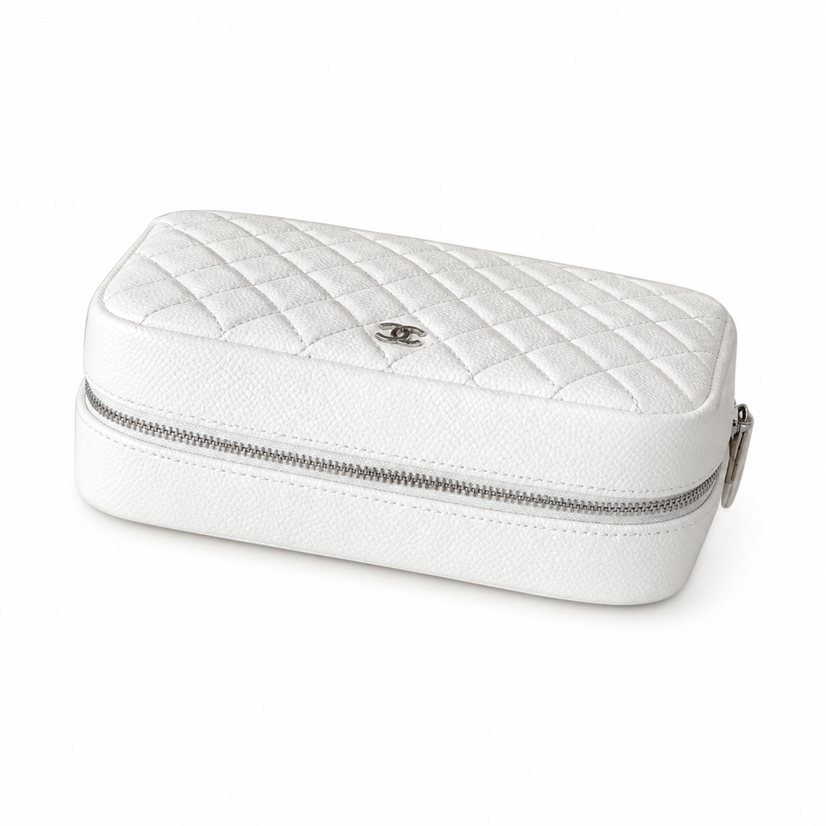 Chanel White Caviar Quilted Zip-Around Travel Vanity Case Jewelry Box Silver CC Logo Silver Hardware 21cm