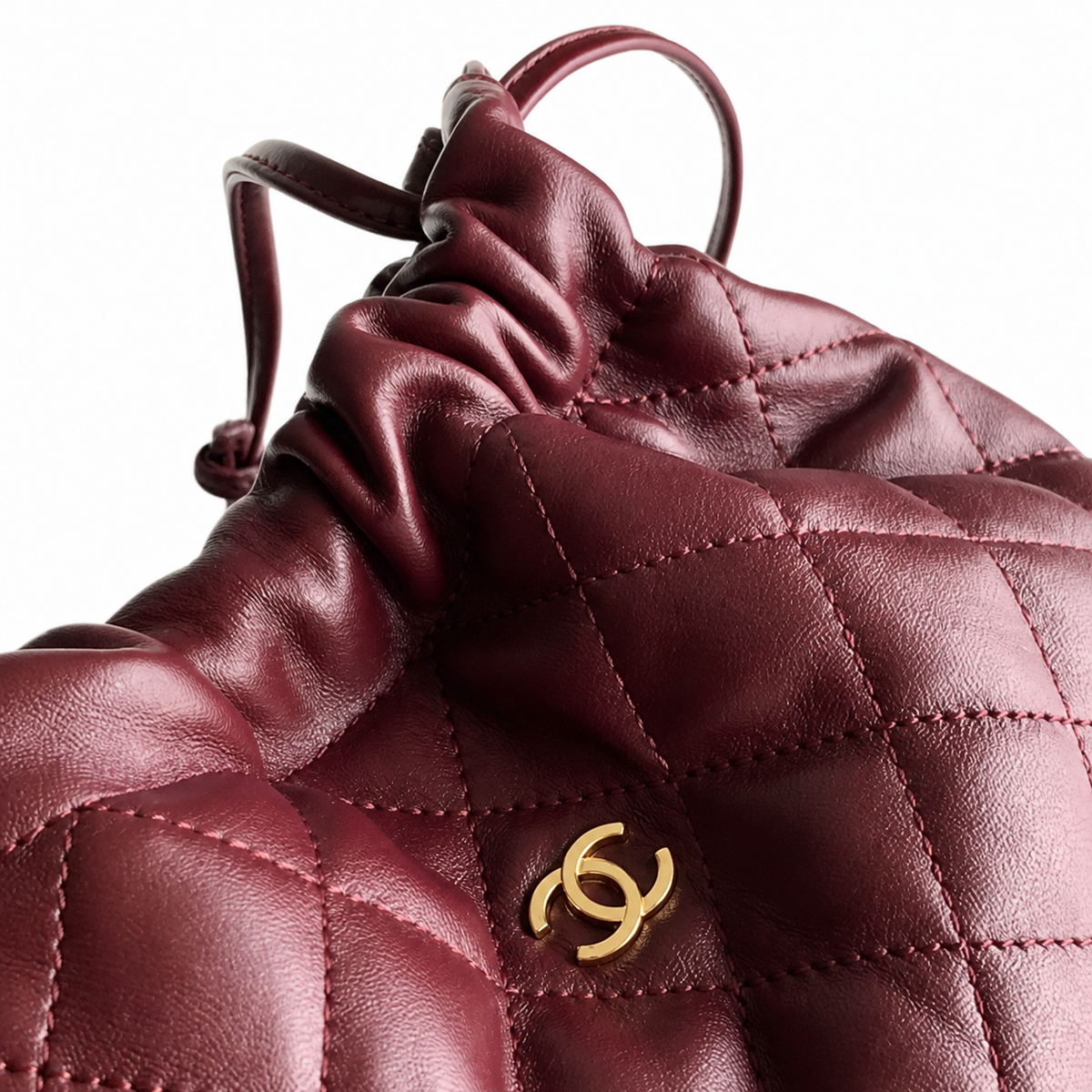 Chanel Classic Flap Bag – Small 17×22×8cm | Lambskin Quilted Crossbody
