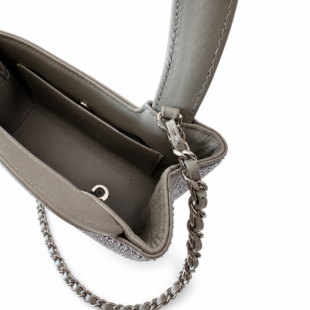 Chanel Classic Mini Flap Bag 13×19×7cm