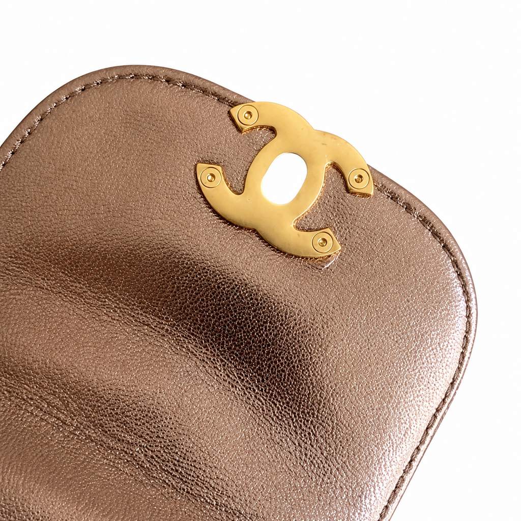 Chanel Leather Shoulder Bag 13×19×7cm | Quilted CC Clasp Luxury Gift for Women