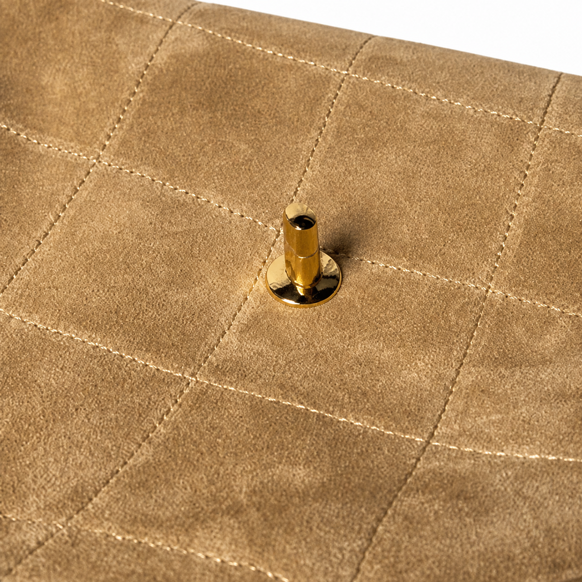 Chanel Camel Suede Quilted Jumbo Classic Flap Shoulder Bag | Gold CC Turn-Lock | Gold Chain | 39×28×12cm
