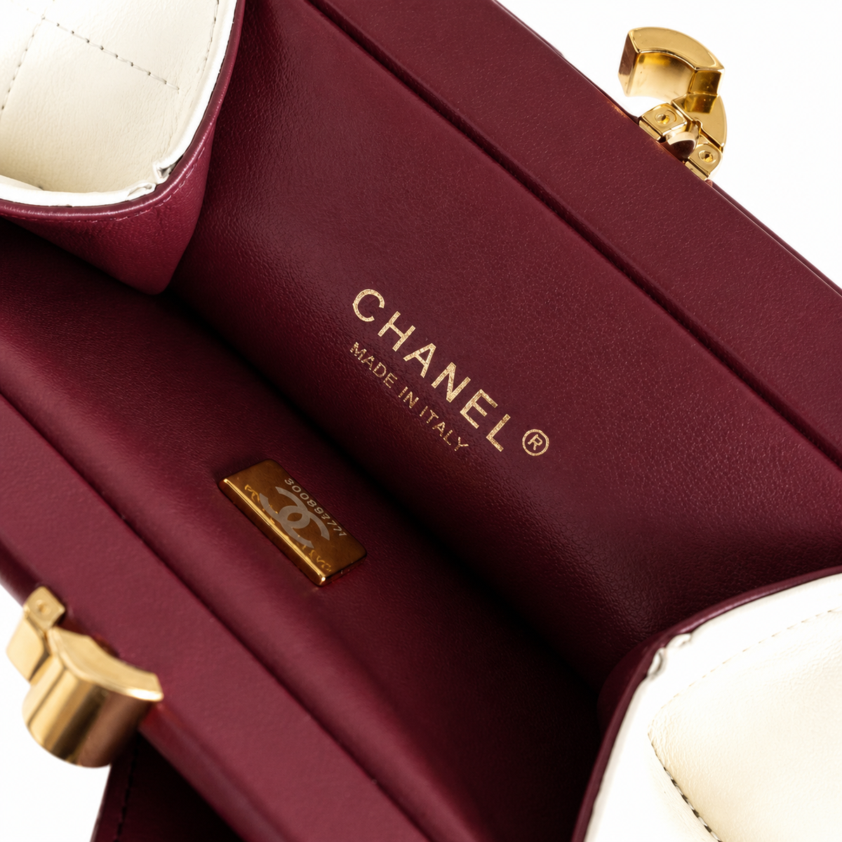 Chanel 19 Square Crossbody Bag 32×32×11cm