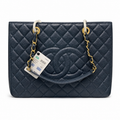 CHANEL Grand Shopping Tote (GST) – Navy Blue Caviar Leather Gold Hardware Shoulder Bag 35×25×13cm