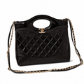 Chanel Quilted Crossbody Bag 22×23×5.5cm | Luxury Holiday Gift for Her Gold Chain Leather