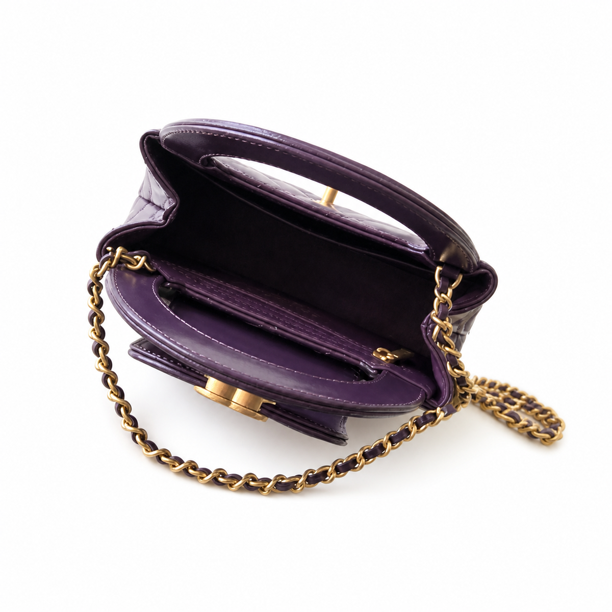 Chanel Quilted Crossbody Bag 13×19×7cm | Classic Chain Strap Luxury Evening Bag