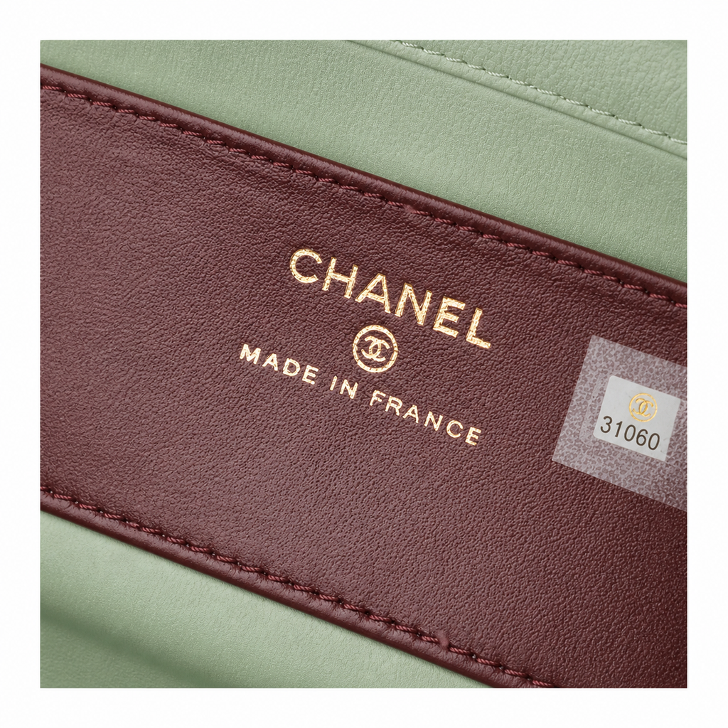 Chanel Classic Flap Bag – Beige Quilted Lambskin, Gold Hardware