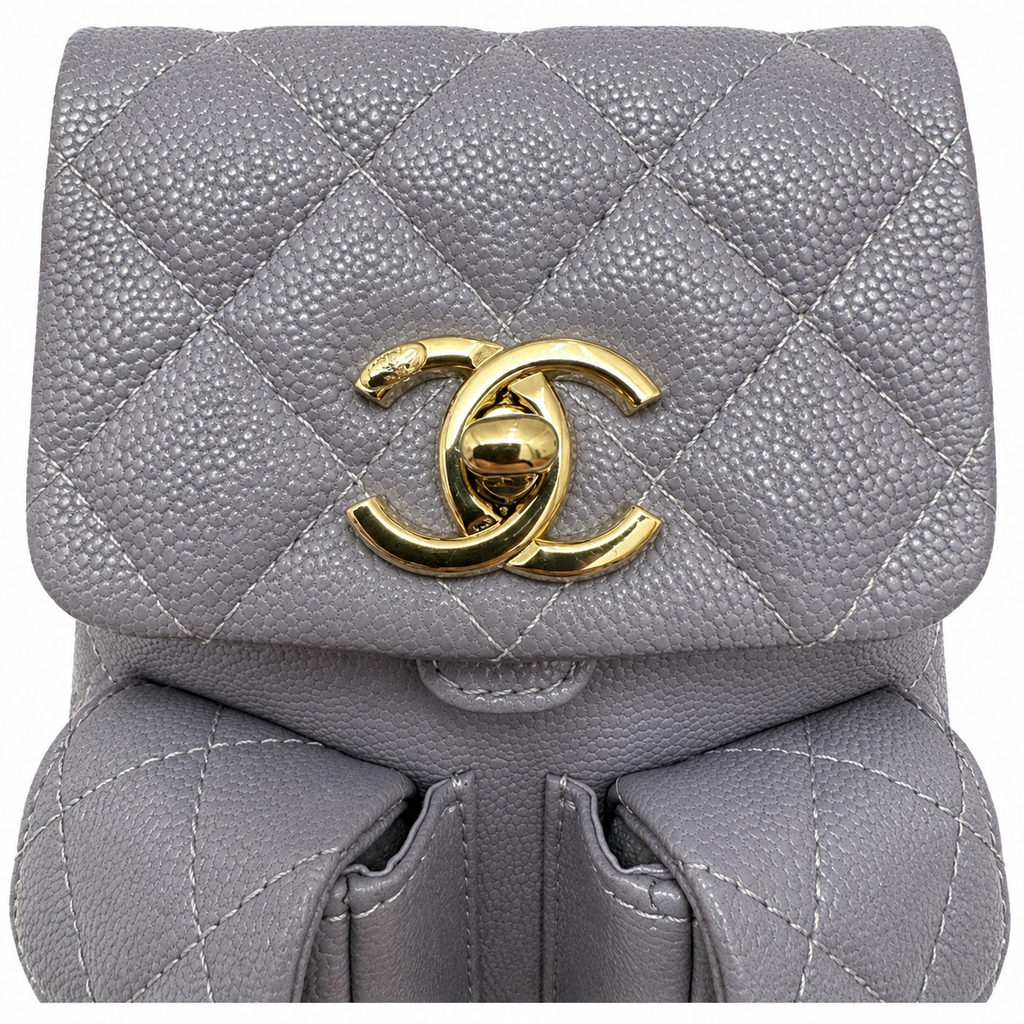 Chanel Duma Iridescent Caviar Backpack | CC Turn-Lock Gold Chain Lilac — 20.5x20cm