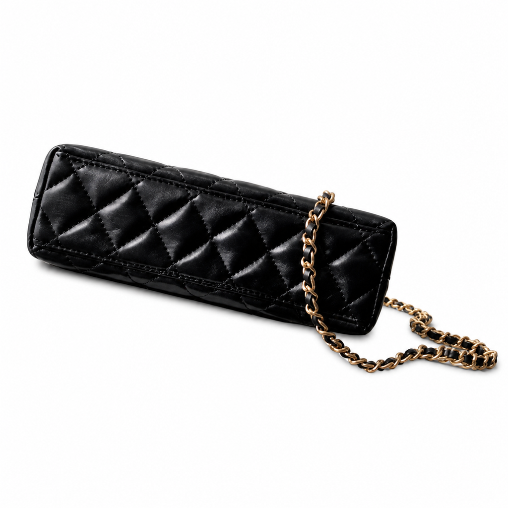 Chanel Quilted Travel Crossbody Bag 13×19×7cm | Compact Leather Vacation Shoulder Bag