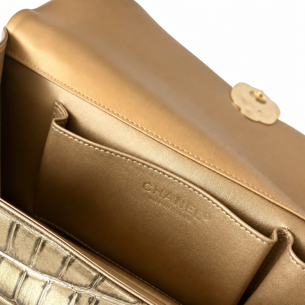 Chanel Flap Bag – 30×13×4cm | Lambskin Quilted Leather Handbag