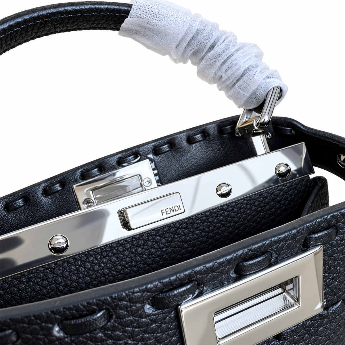 Fendi FF Logo Leather Camera Crossbody Bag 29x24.5x10cm