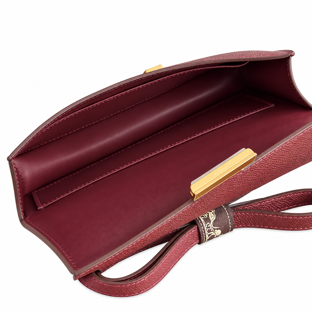 Hermès 26cm Crossbody Bag – Date Night Luxury Leather