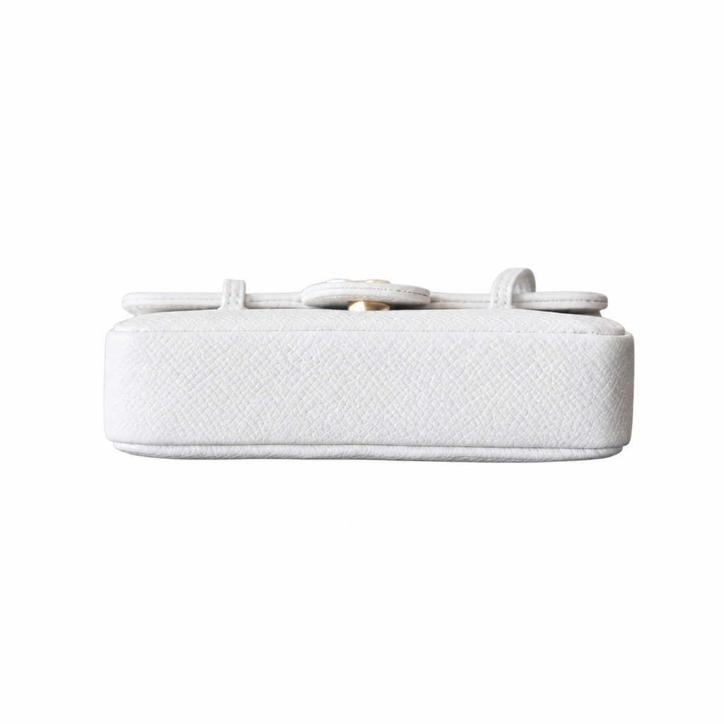 Chanel Classic Flap Bag – Beige Quilted Lambskin, Gold Hardware