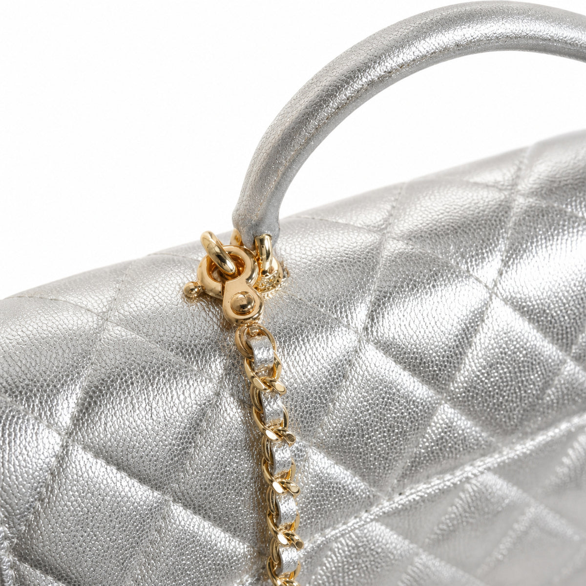 Chanel Silver Quilted Metallic Leather Elongated Flap Bag | Gold CC Lock | 9.5×25×5cm