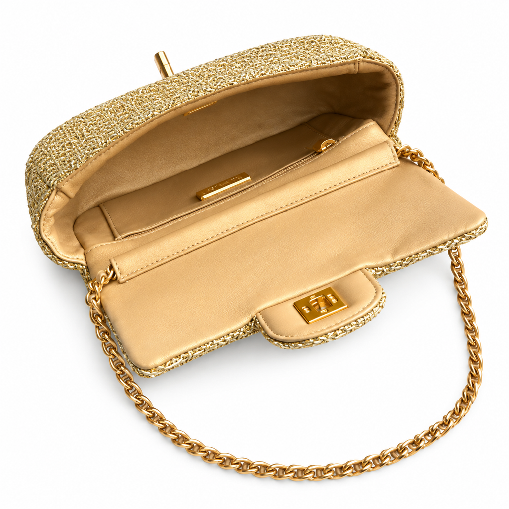 Chanel Classic Small Flap Crossbody Bag 12.5×20.6×6cm | Quilted Leather Gold Chain Luxury Bag