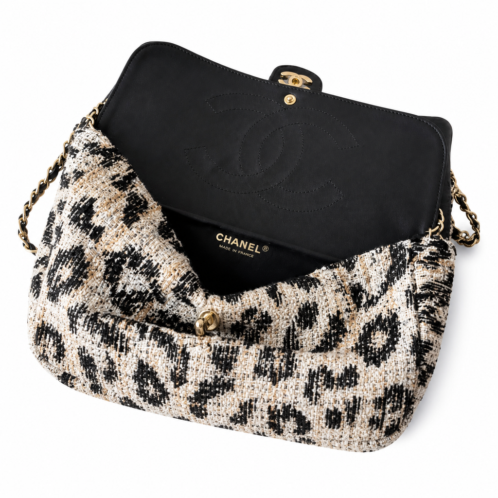 Chanel Gabrielle Medium Shoulder Bag 19.5×32×10cm