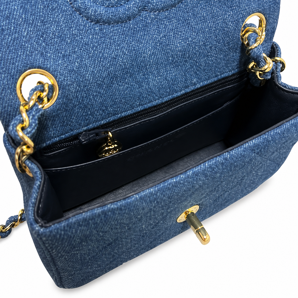Chanel Boy Bag Small 17.5cm