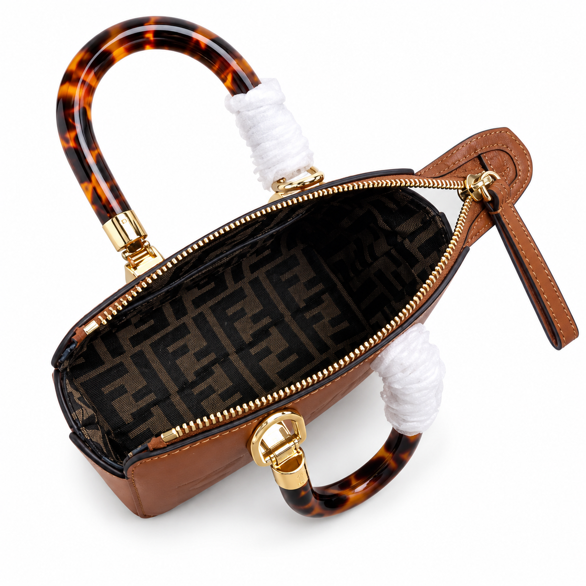 Fendi FF Clutch Shoulder Bag – Jacquard Canvas & Leather Trim, Flap Closure, 18.5cm