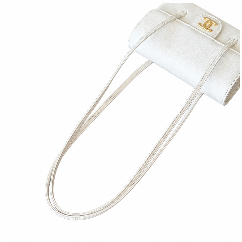 Chanel Classic Flap Bag – Beige Quilted Lambskin, Gold Hardware