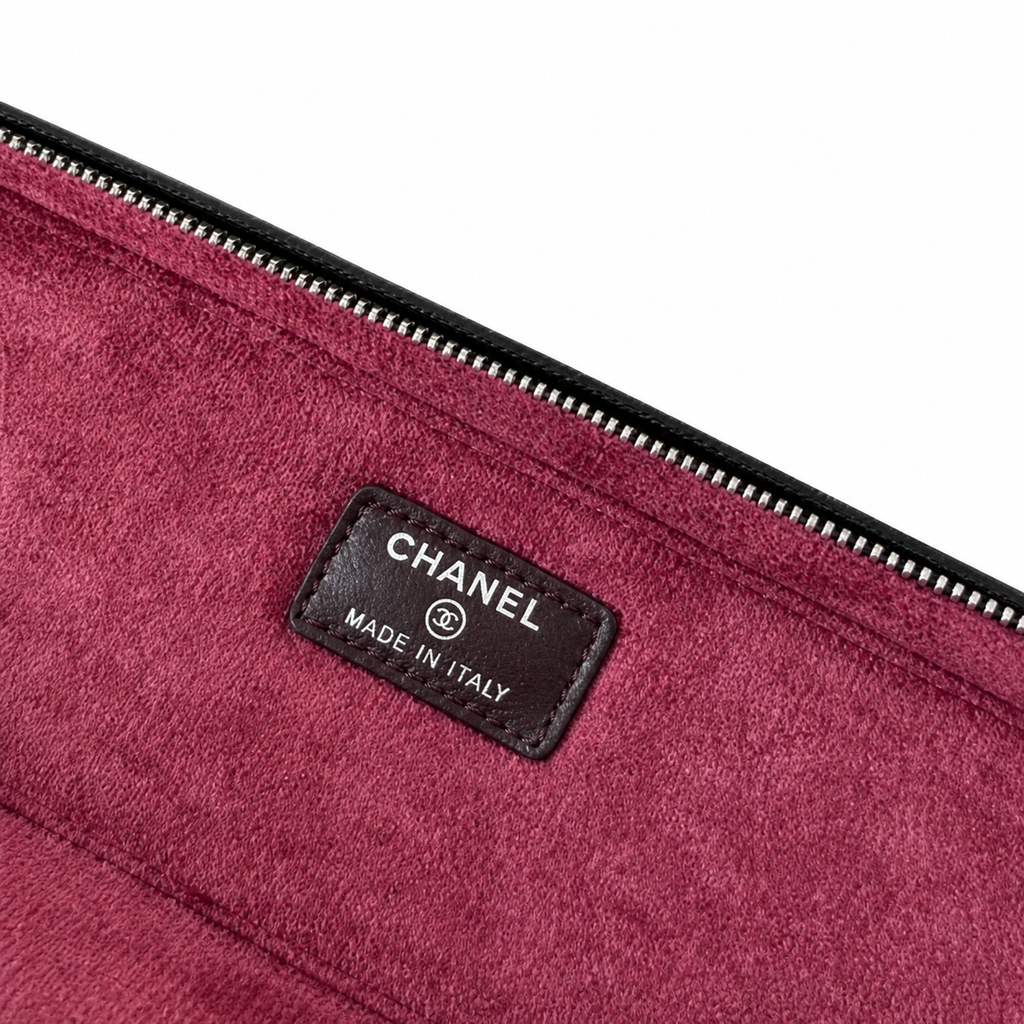 Chanel Black Caviar Quilted Elongated Long Vanity Case Silver CC Logo Double Zipper Silver Hardware 26cm