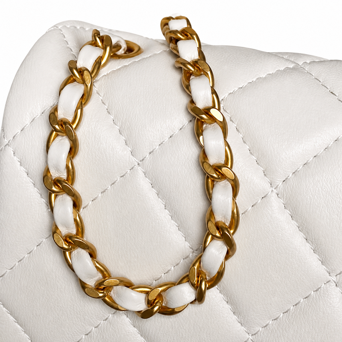 Chanel Square Mini Flap Crossbody Bag 13×18×7cm