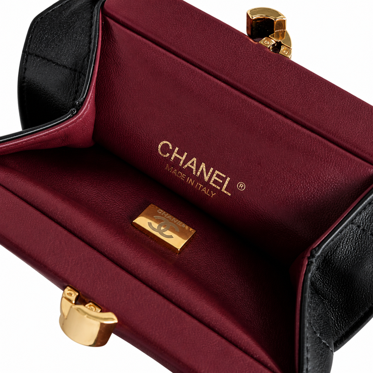 Chanel Soft Square Crossbody Bag 32×32×11cm