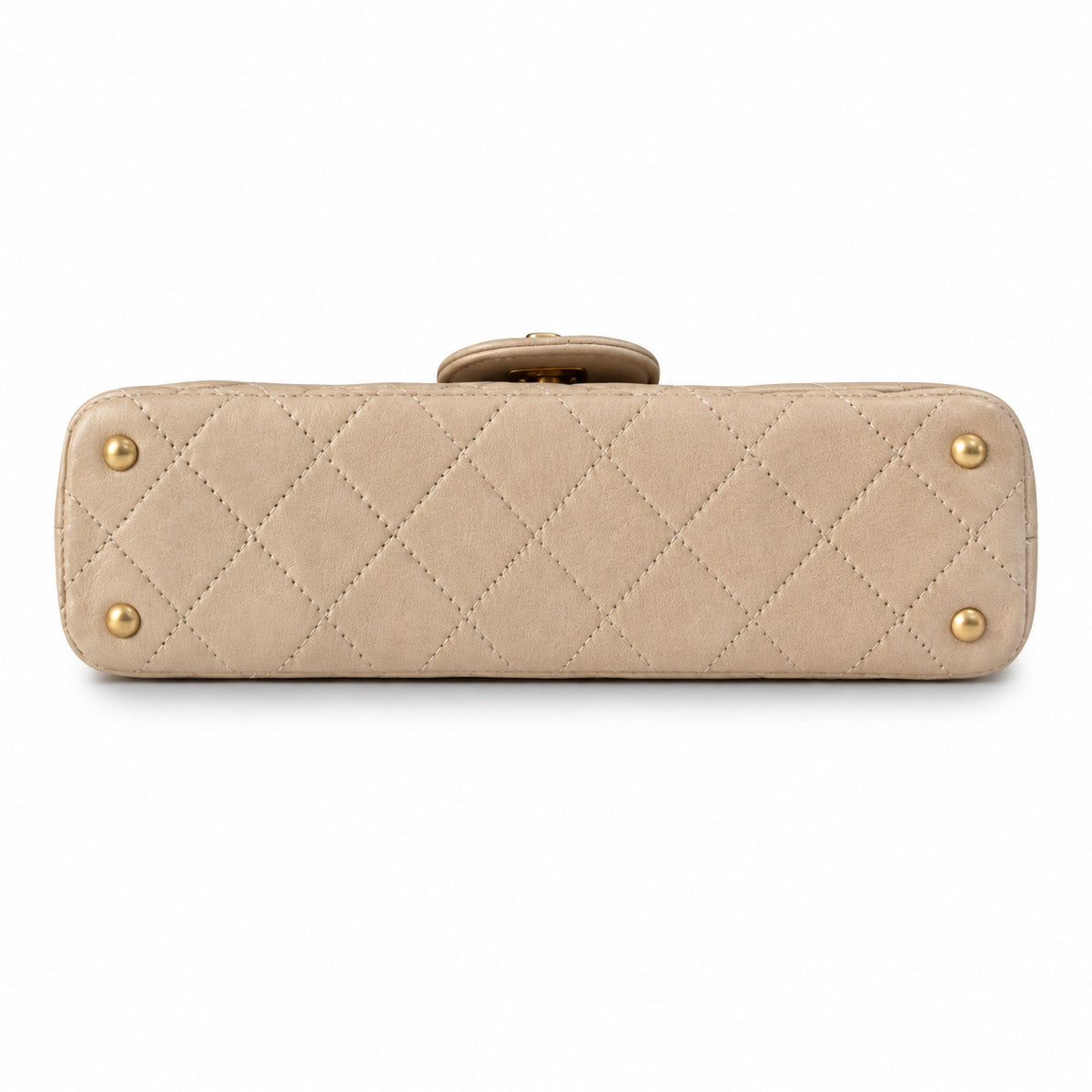 Chanel Classic Flap Bag – Beige Quilted Lambskin, Gold Hardware (12×22×6cm)
