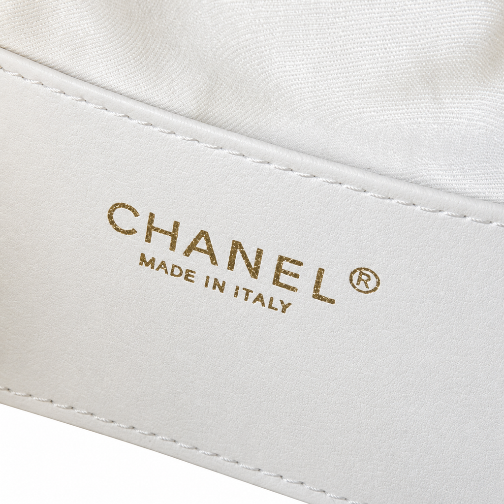 Chanel Boy Bag Medium | 32×23.5×11.5cm