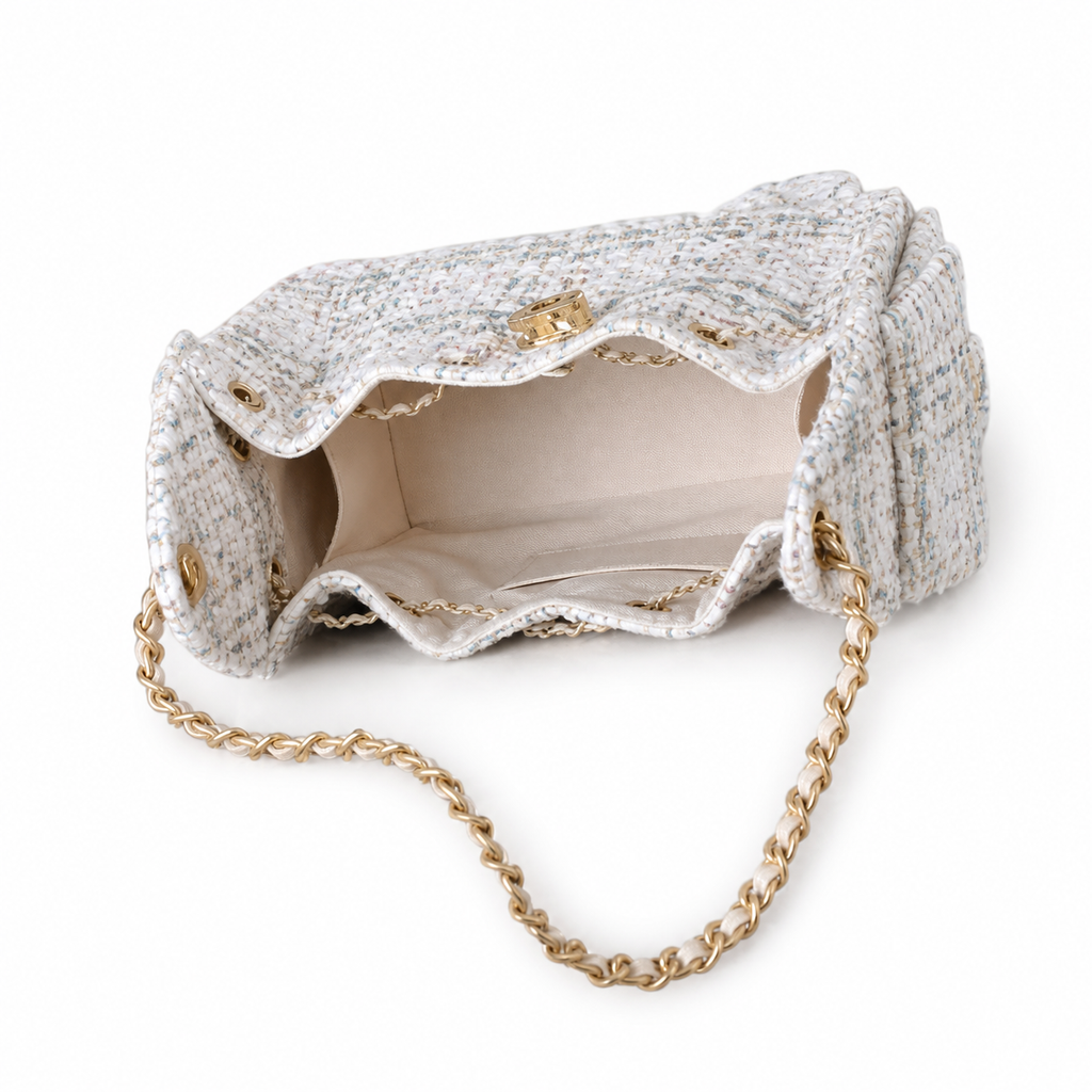CHANEL Drawstring Bucket Bag – Ivory Pastel Tweed Light Gold Hardware CC Chain 26×13.5×30cm