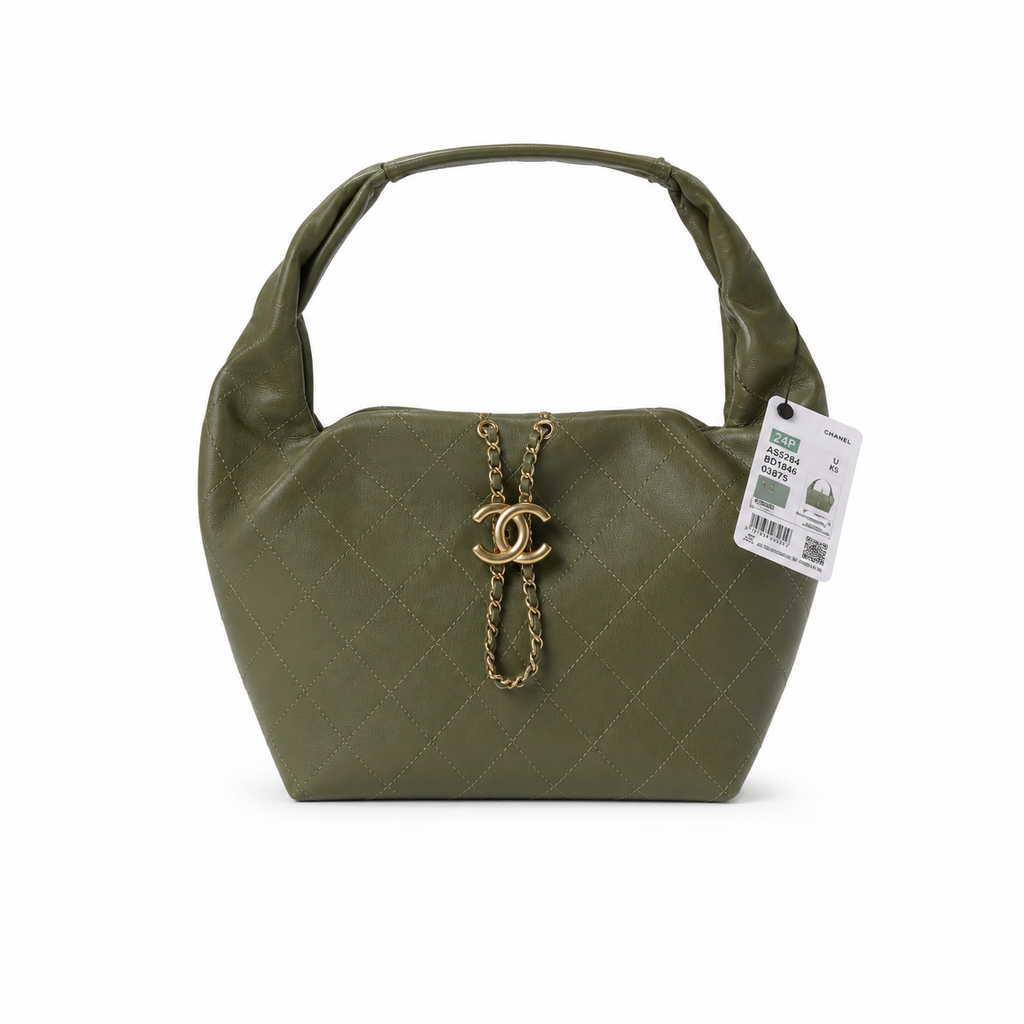 Chanel Boy Bag Caviar Leather | 32×23.5×11.5cm