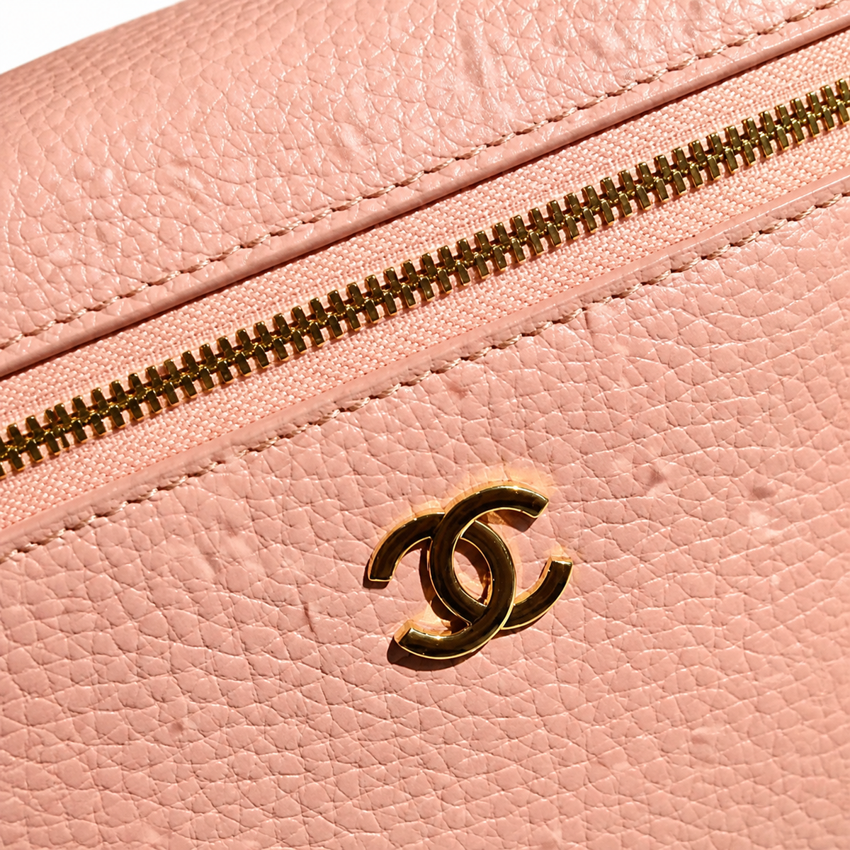 CHANEL Pink Caviar Leather Vanity Case Top Handle Chain Bag