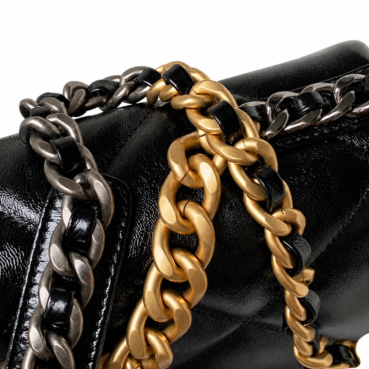 Chanel 19 Large Flap Bag Black Shiny Goatskin Mixed Metal Chain Gold CC Turn-Lock 26cm