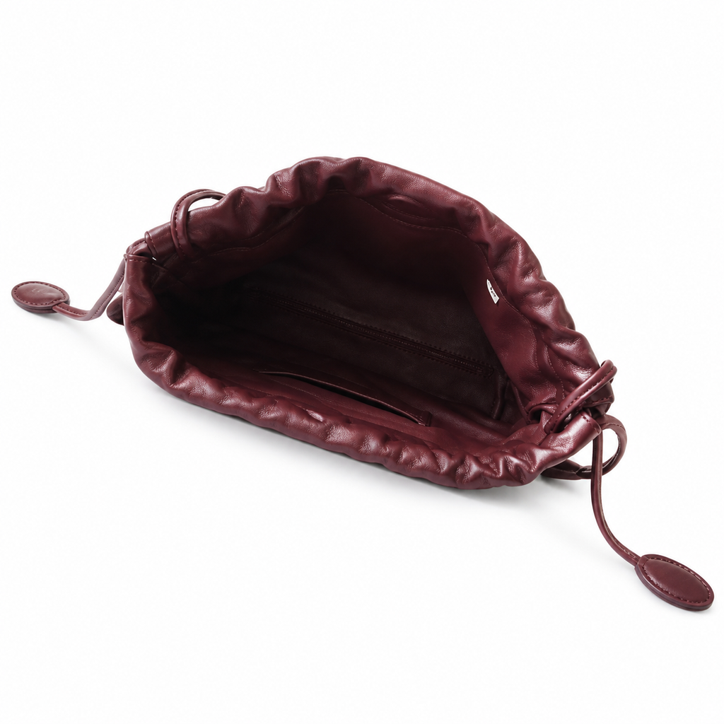 Chanel Classic Flap Bag – Small 17×22×8cm | Lambskin Quilted Crossbody