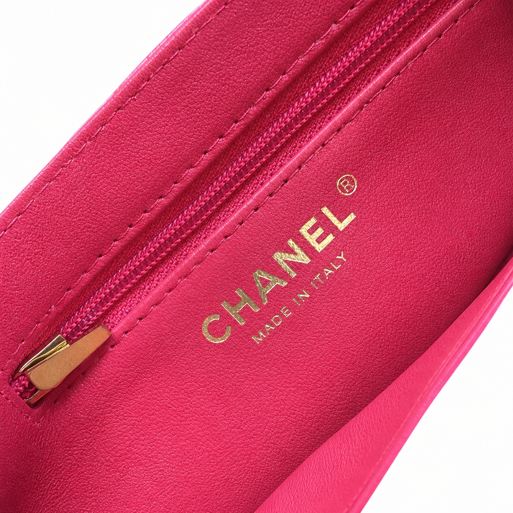 Chanel Date Night Crossbody Bag 13×19×7cm | Quilted Leather Romantic Evening Bag