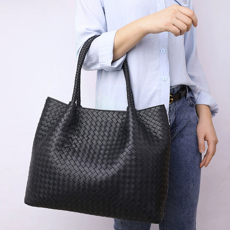 Women's Woven Leather Tote Bag | Classic Black Braided Handbag 30.5×4×12.5cm