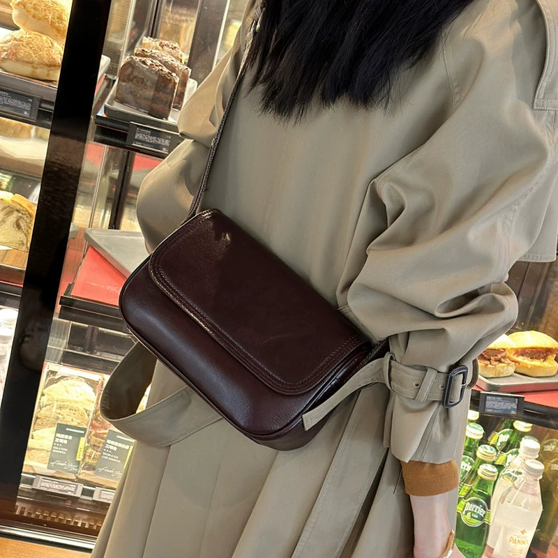 Chanel Classic Crossbody Bag | Quiet Luxury Redefined | 30.5×4×12.5cm