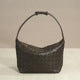 Chanel Classic Shoulder Bag | Effortless Parisian Style | 30.5×4×12.5cm