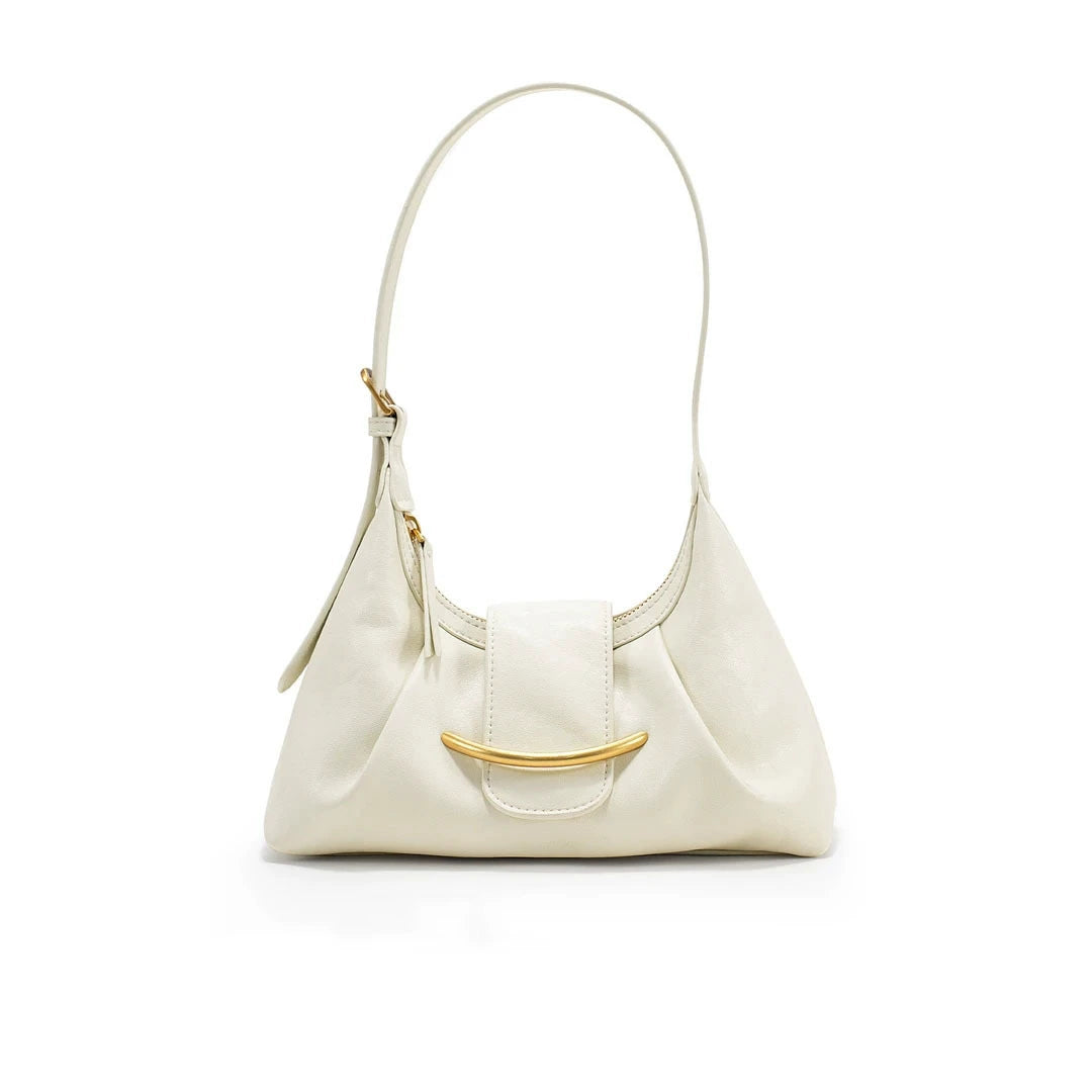 Chanel Classic Shoulder Bag | Elegant & Refined | 30.5×4×12.5cm