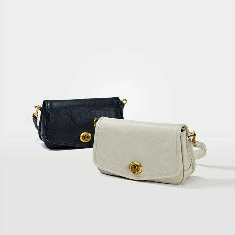 Chanel Classic Shoulder Bag | Refined Luxury | 30.5×4×12.5cm
