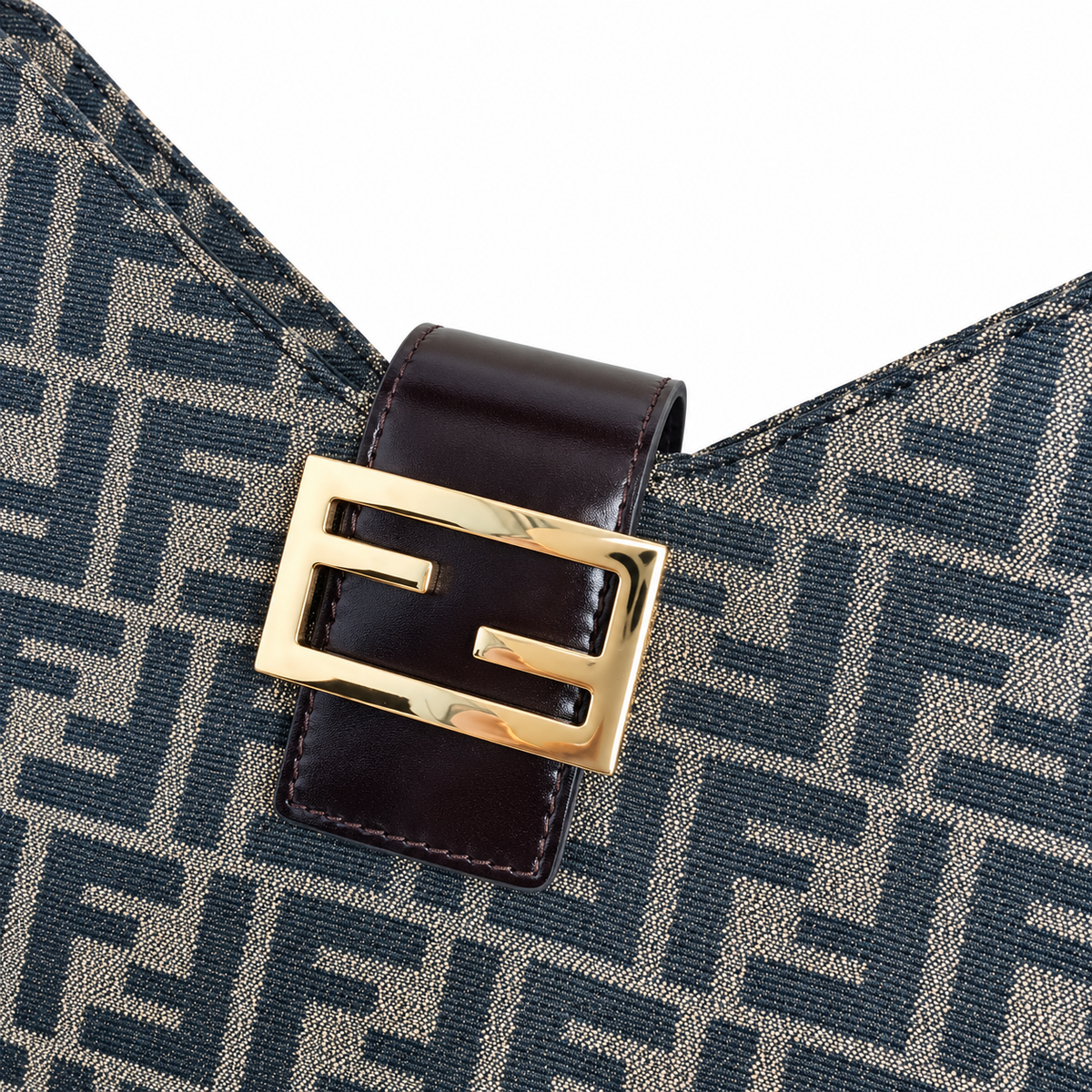 Fendi FF Shoulder Bag – Jacquard Canvas & Leather Trim, Flap Closure, 29cm